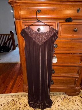 NWT Carole Little Brown Velvet Lace Maxi Dress Size 14